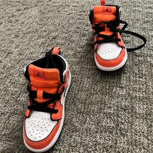 Nike Jordan one toddler